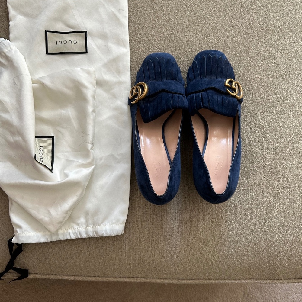 Gucci Double G loafer in blue suede 38